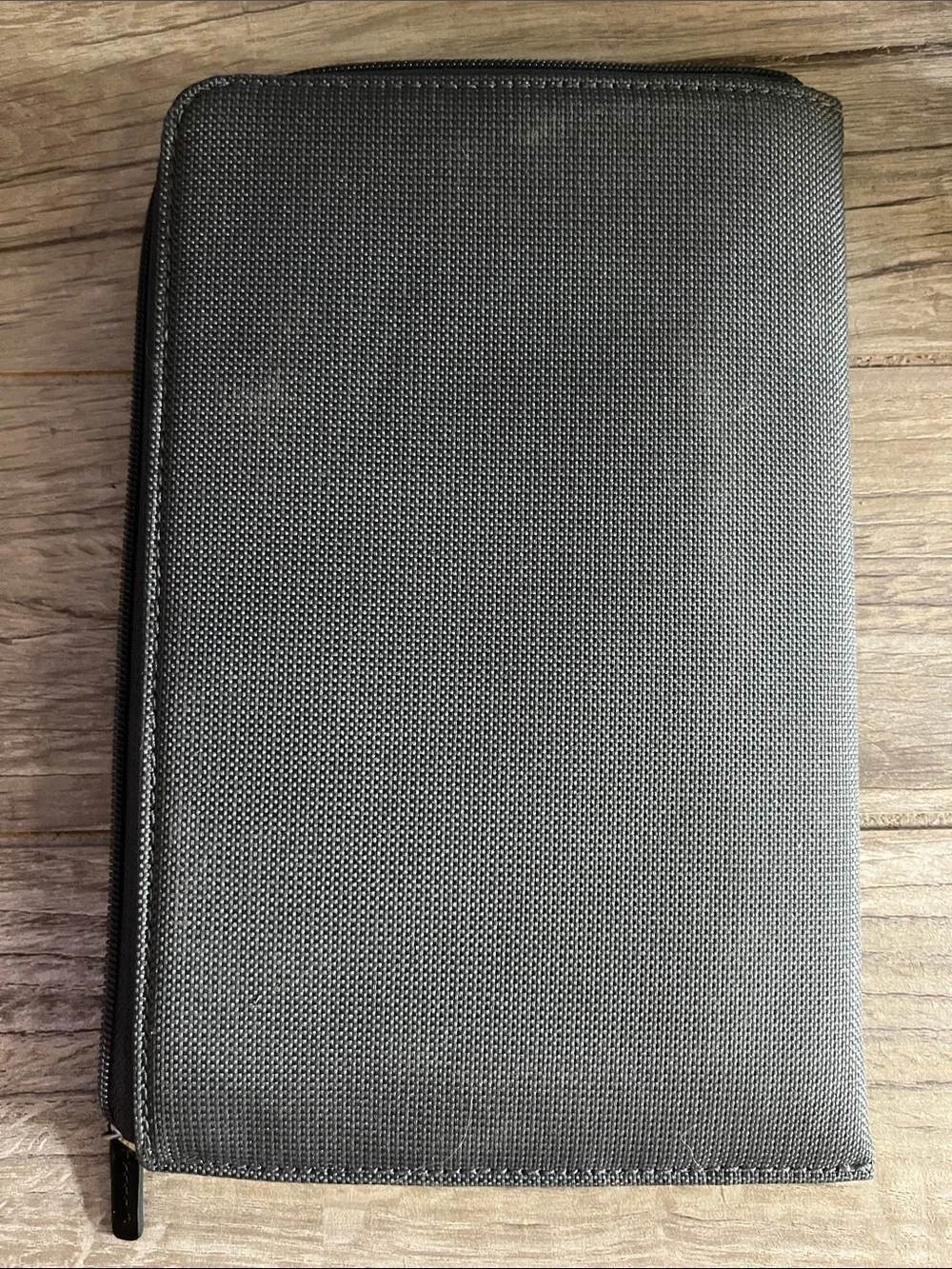 Kindle Case Gray with Black Accent